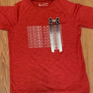Under Armour t-shirt